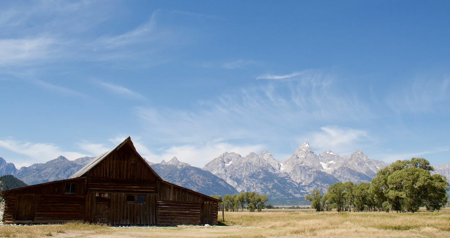 Ranch House Elegance: Decorating Ideas for Your Western Retreat